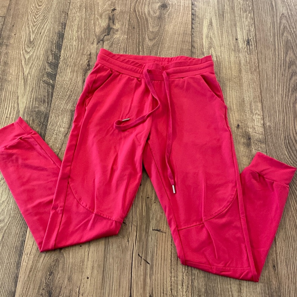 EUC BuffBunny Joggers, Sz Small
